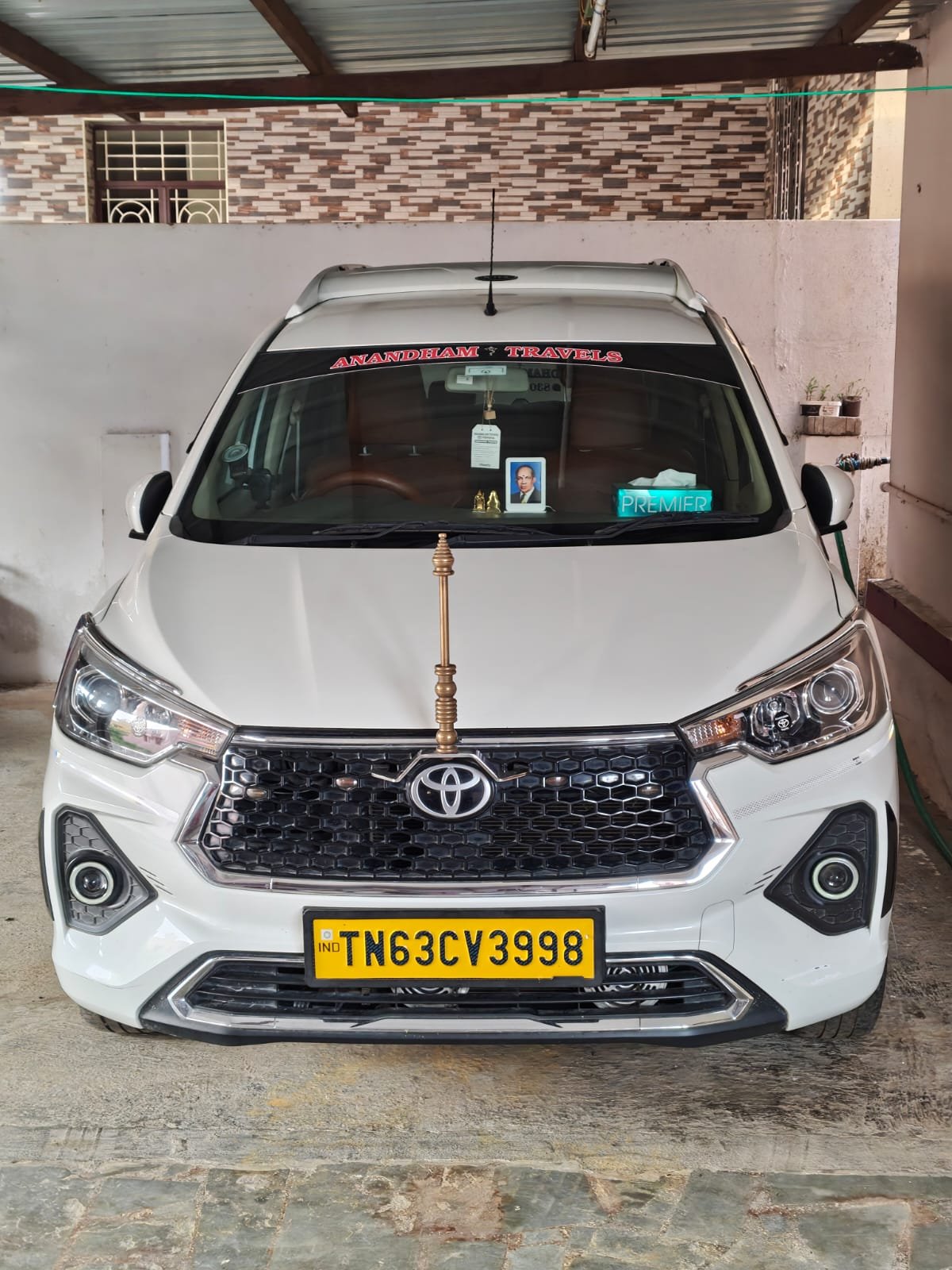 7 Seater SUV Karaikudi